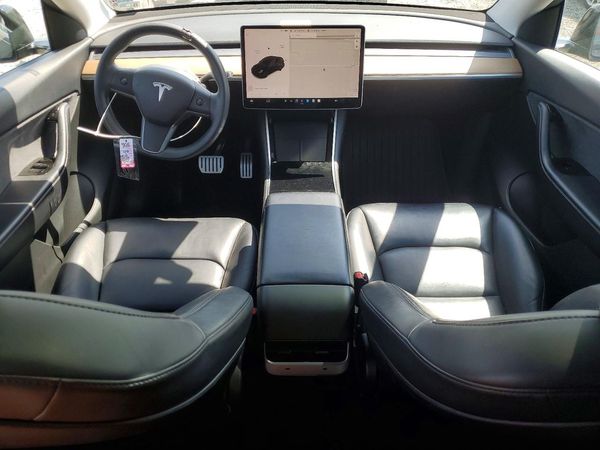 2020 TESLA MODEL Y