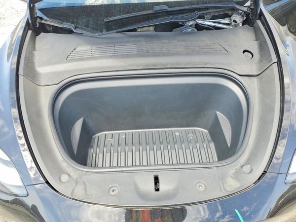 2020 TESLA MODEL Y