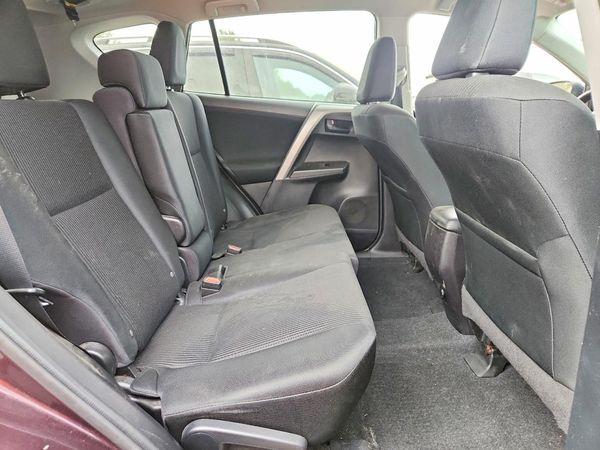 2017 TOYOTA RAV4 LE