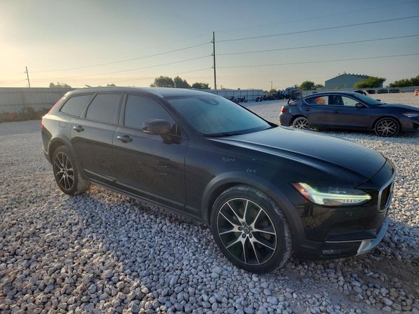 2018 VOLVO V90 CROSS COUNTRY Inscription