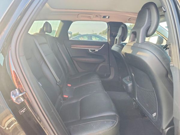 2018 VOLVO V90 CROSS COUNTRY Inscription