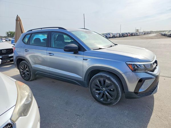 2024 VOLKSWAGEN TAOS