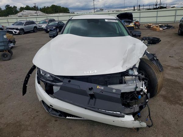 2024 KIA EV6 Light, Wind