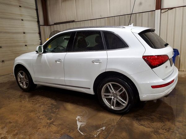 2017 AUDI Q5 quattro Premium Plus