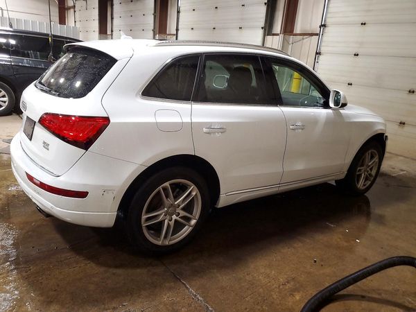 2017 AUDI Q5 quattro Premium Plus