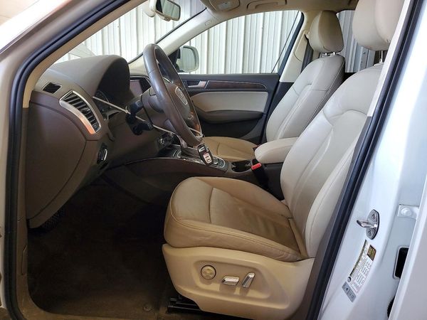 2017 AUDI Q5 quattro Premium Plus