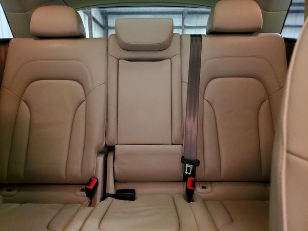 2017 AUDI Q5 quattro Premium Plus