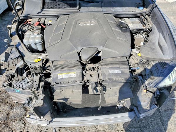 2019 AUDI Q8