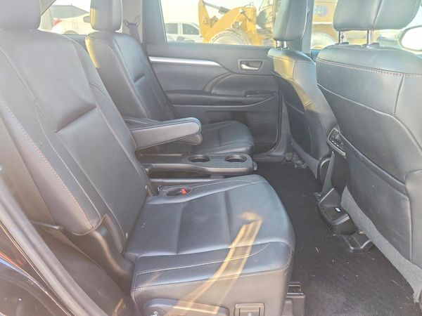 2016 TOYOTA HIGHLANDER Base/Hybrid