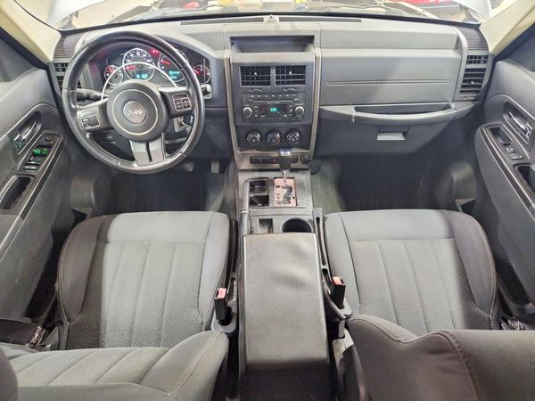 2012 JEEP LIBERTY Sport