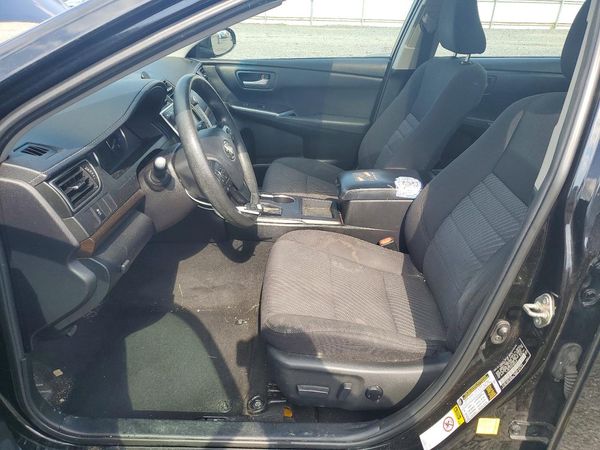2015 TOYOTA CAMRY