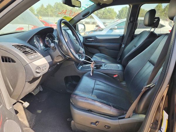 2017 DODGE GRAND CARAVAN GT