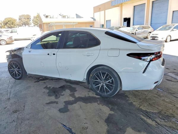 2024 TOYOTA CAMRY SOLA SE