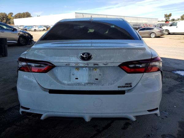 2024 TOYOTA CAMRY SOLA SE