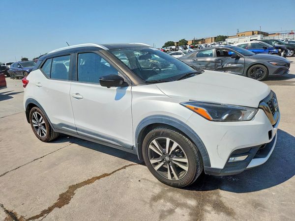 2019 NISSAN KICKS