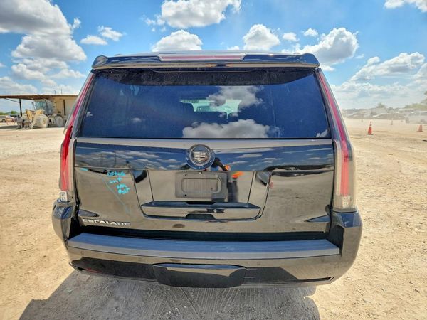 2015 CADILLAC ESCALADE ESV Premium