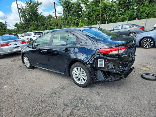 2026 TOYOTA COROLLA