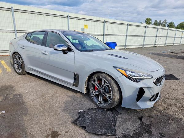 2018 KIA STINGER GT2