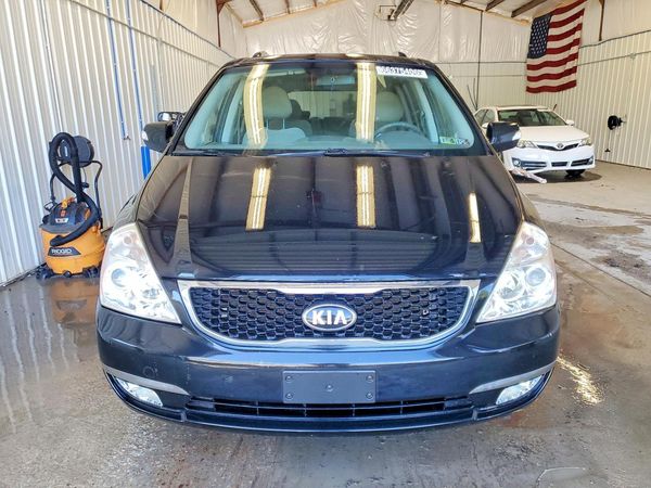 2014 KIA SEDONA GL