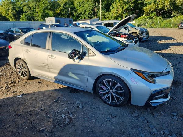 2021 TOYOTA COROLLA