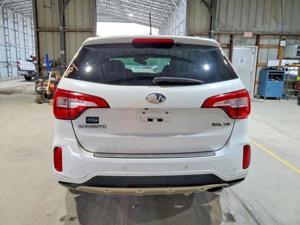 2015 KIA SORENTO TOP