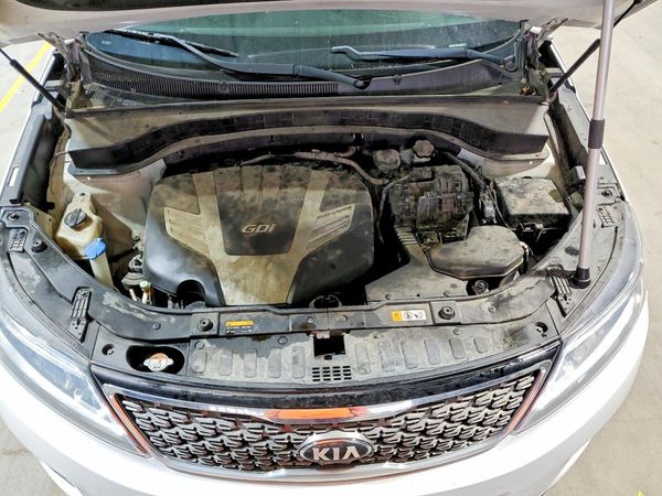 2015 KIA SORENTO TOP