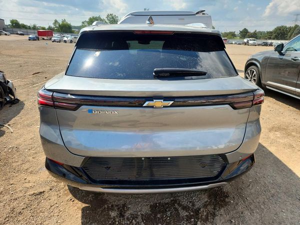 2025 CHEVROLET EQUINOX