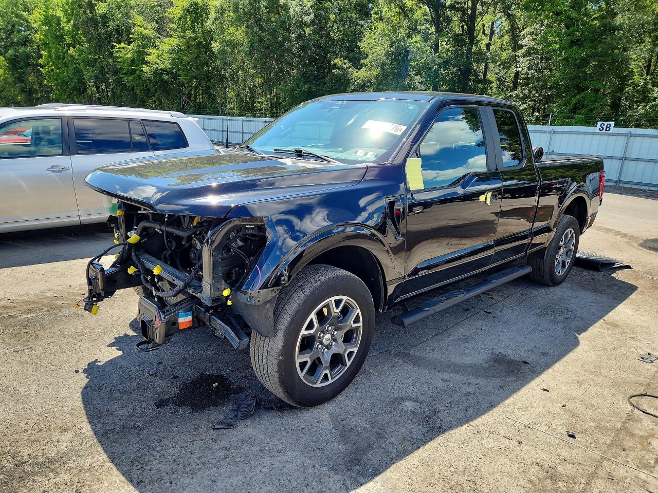 2025 FORD F150 STX