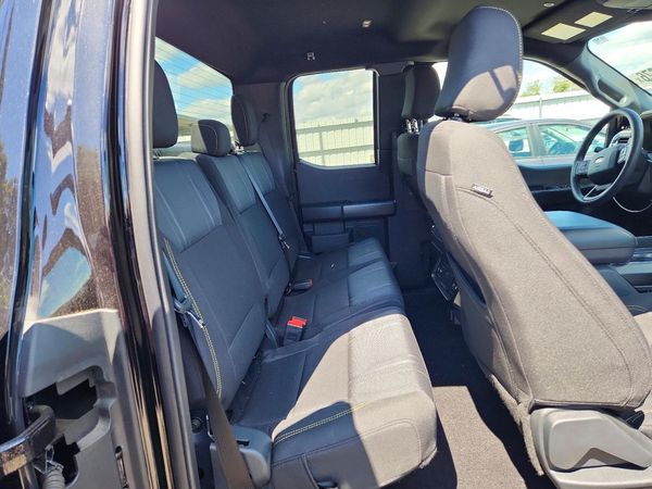 2025 FORD F150 STX