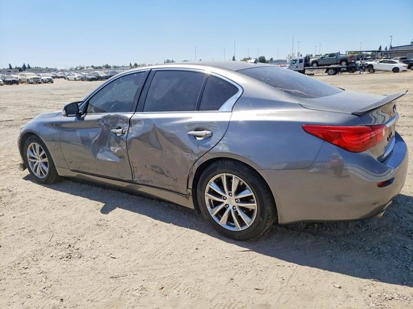 2015 INFINITI Q50