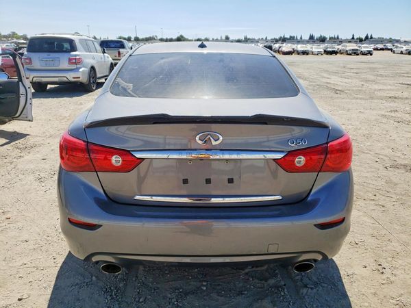 2015 INFINITI Q50