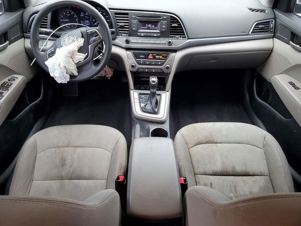 2017 HYUNDAI ELANTRA
