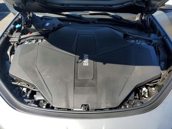 2025 BMW I7