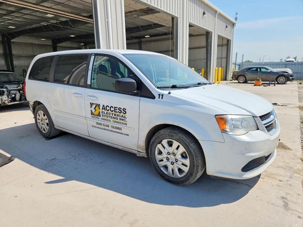 2015 DODGE GRAND CARAVAN SE
