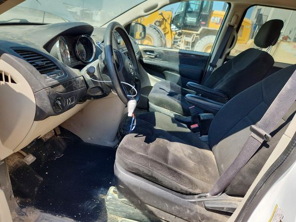2015 DODGE GRAND CARAVAN SE