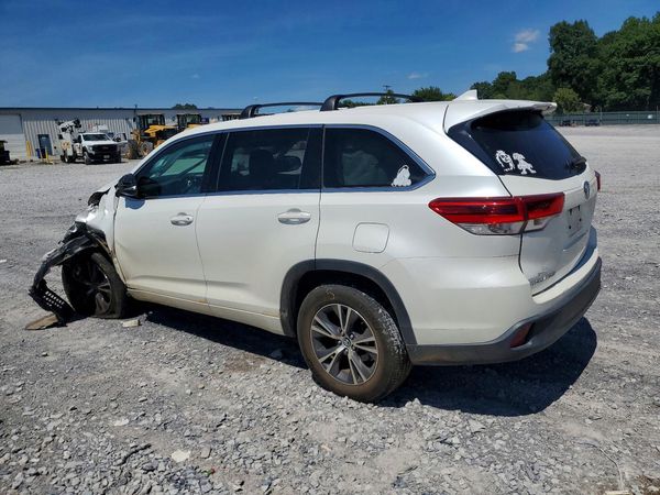 2017 TOYOTA HIGHLANDER LE/LE Plus — DSRA
