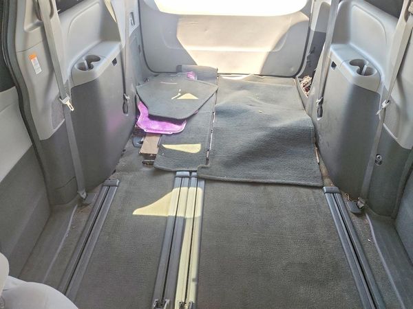 2017 TOYOTA SIENNA