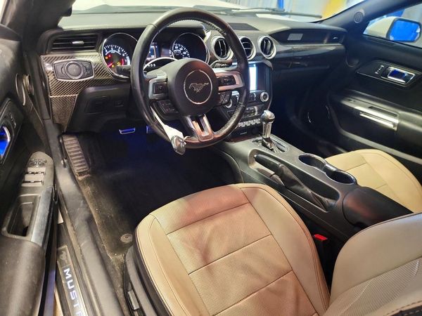 2017 FORD MUSTANG
