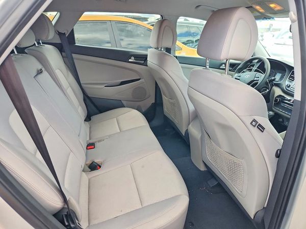 2018 HYUNDAI TUCSON