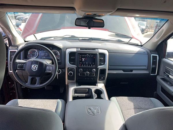 2019 RAM 1500 CLASSIC SLT