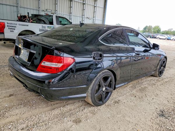 2015 MERCEDES-BENZ C C250