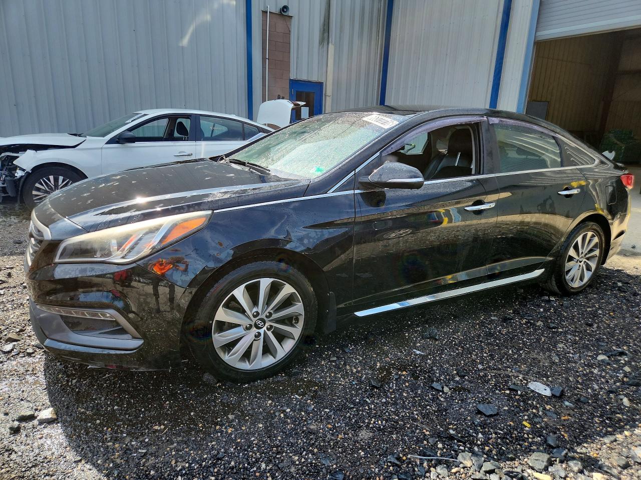 2016 HYUNDAI SONATA — Front 3/4
