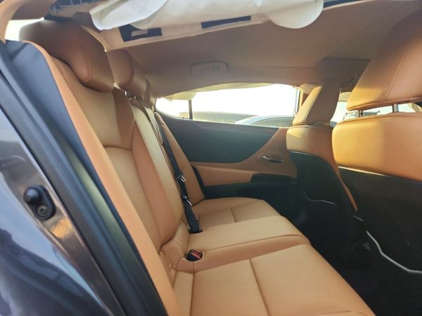 2024 LEXUS ES 350