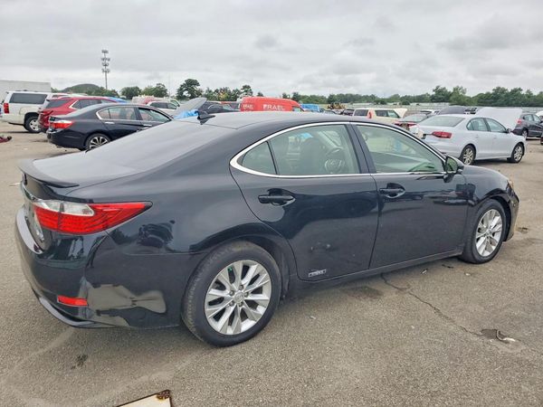 2014 LEXUS ES 300h
