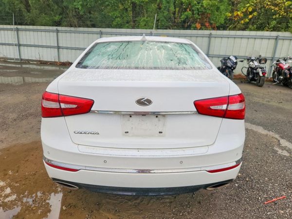 2014 KIA CADENZA