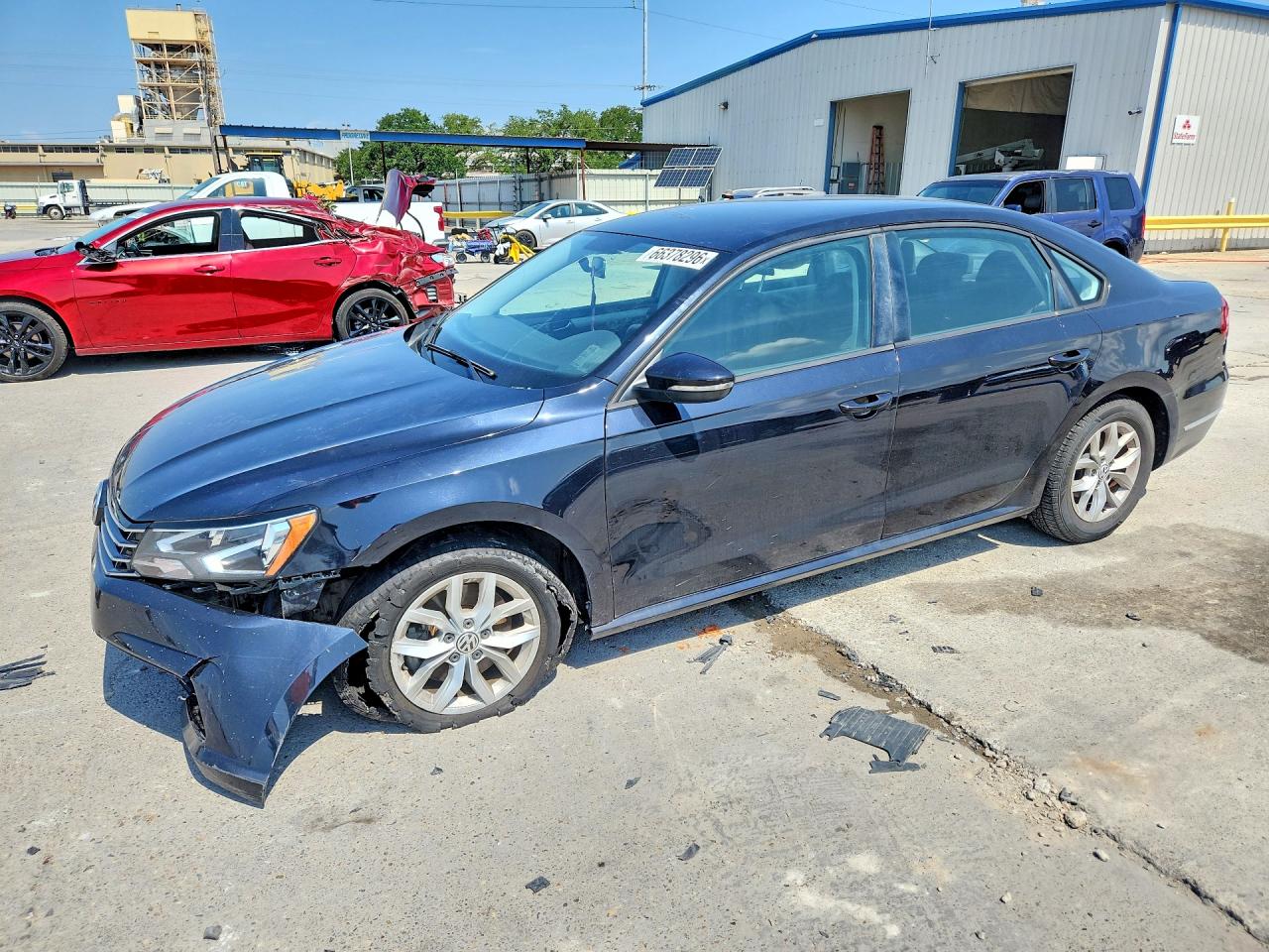 2018 VOLKSWAGEN PASSAT S, R-Line