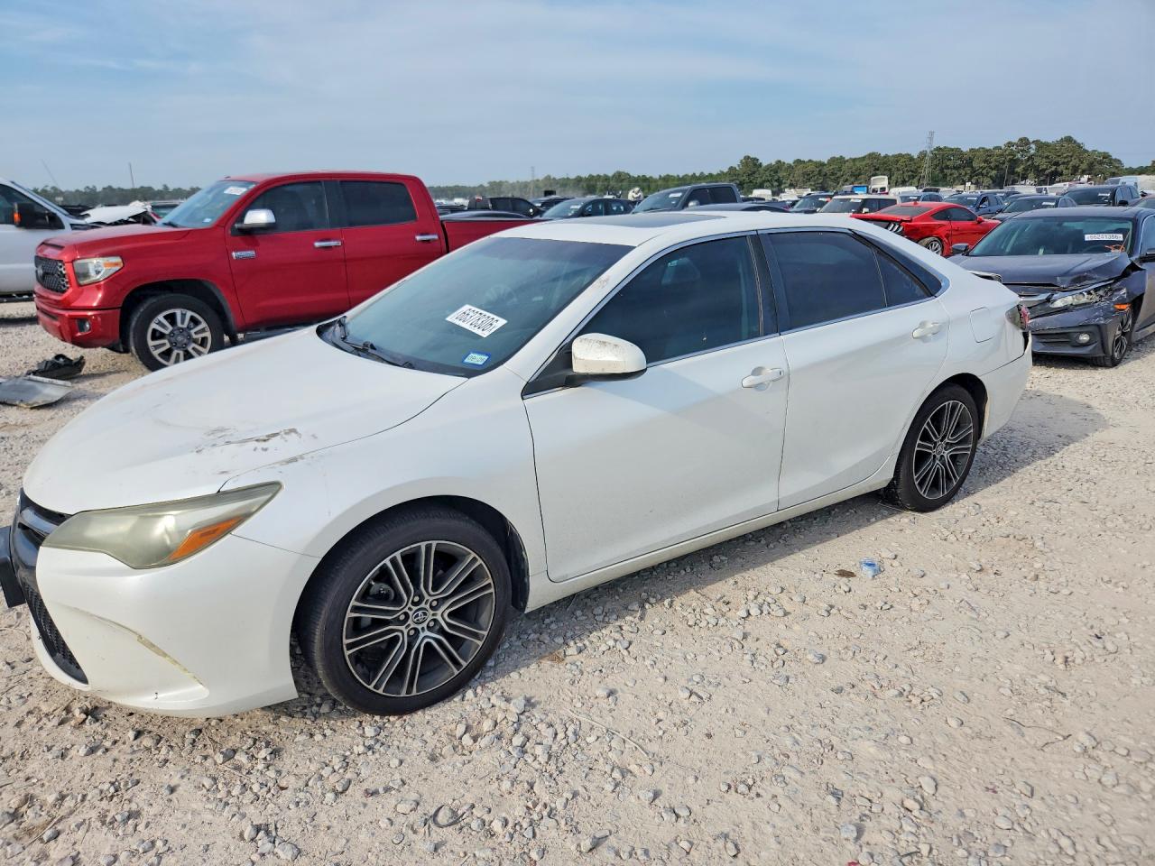 2016 TOYOTA CAMRY