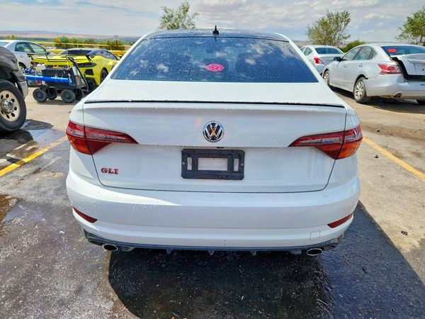 2019 VOLKSWAGEN JETTA