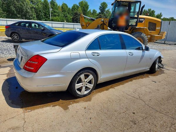 2012 MERCEDES-BENZ S S550 4-MATIC
