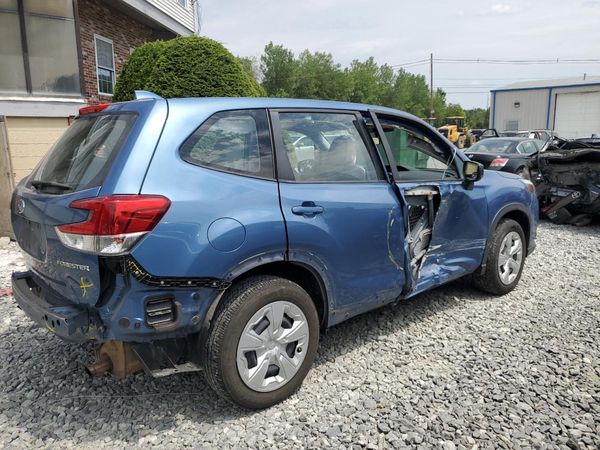 2023 SUBARU FORESTER
